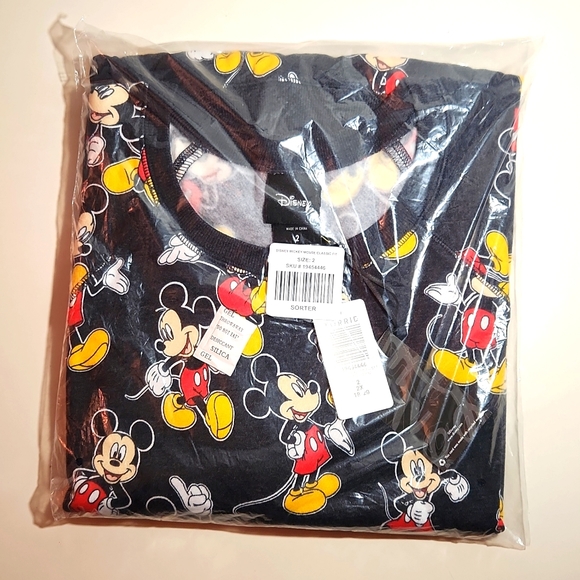 ❤️NWT VINTAGE TORRIID MICKEY MOUSE FLEECE SWEATSHIRT - DISNEY - PLUS SIZE 2X - Picture 4 of 9